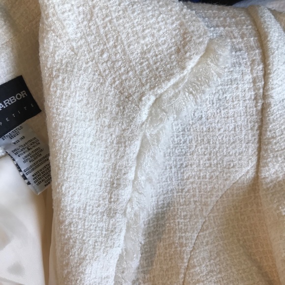 White Blazer - Picture 7 of 8